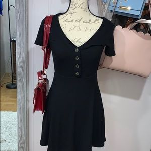 Black simple dress